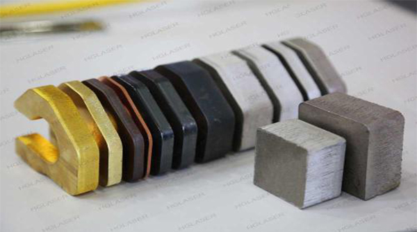 鈑金加工行業(yè)的快速發(fā)展也帶動了鈑金設(shè)備行業(yè)的進步!